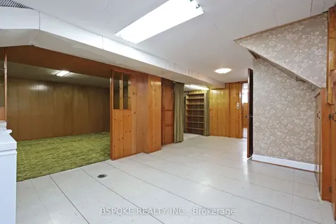 19 Nordin Avenue Toronto ON M8Z 2A9