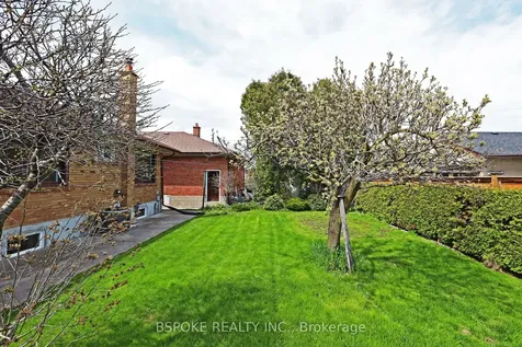19 Nordin Avenue Toronto ON M8Z 2A9