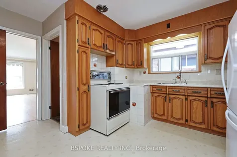 19 Nordin Avenue Toronto ON M8Z 2A9