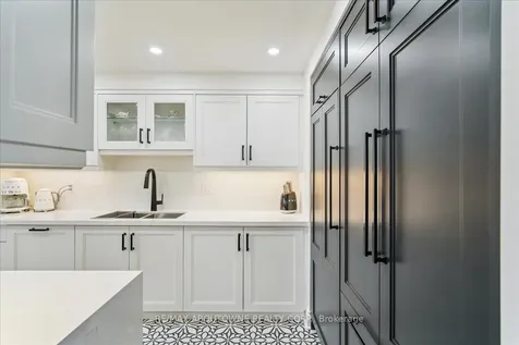 550 Webb Drive Mississauga ON L5B 3Y4