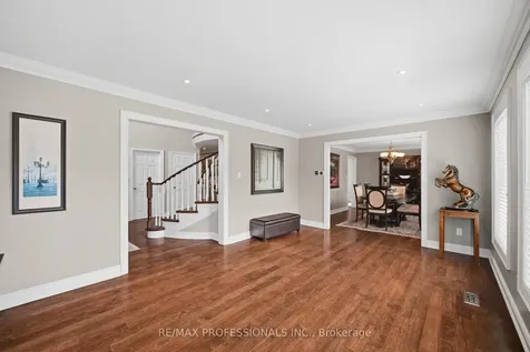 2 Enchanted Court Brampton ON L6Z 3M9
