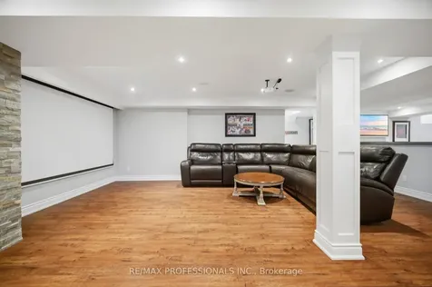 2 Enchanted Court Brampton ON L6Z 3M9