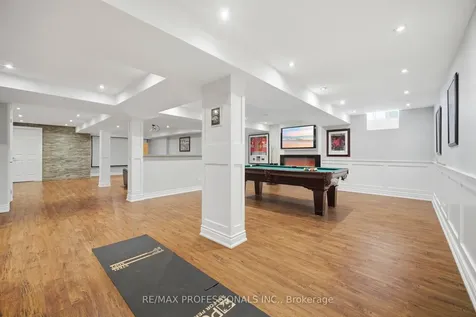 2 Enchanted Court Brampton ON L6Z 3M9
