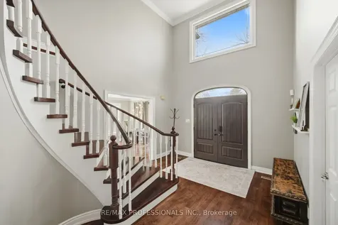 2 Enchanted Court Brampton ON L6Z 3M9