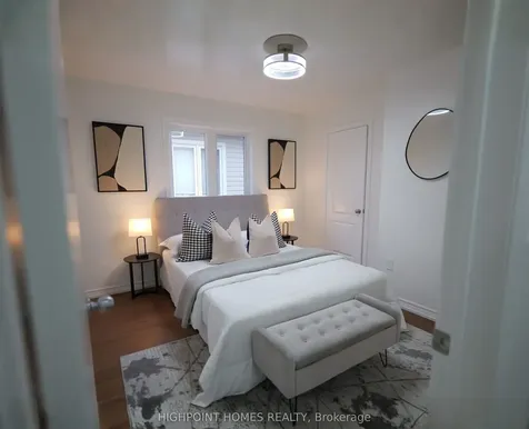 4236 Saunders Crescent Burlington ON L7M 0B1
