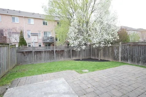 4236 Saunders Crescent Burlington ON L7M 0B1