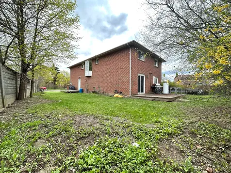 1 Braidwood Lake Road Brampton ON L6Z 2K1