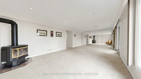 117 Mercury Road Toronto ON M9W 3H7