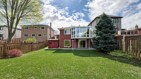 117 Mercury Road Toronto ON M9W 3H7