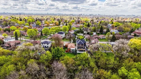 117 Mercury Road Toronto ON M9W 3H7