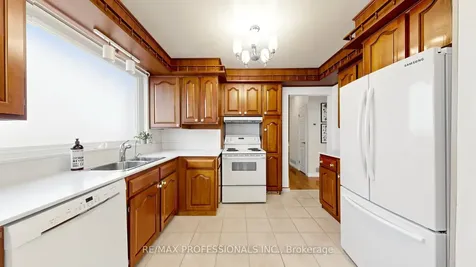 117 Mercury Road Toronto ON M9W 3H7