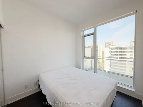 1830 Bloor Street W Toronto ON M6P 0A2