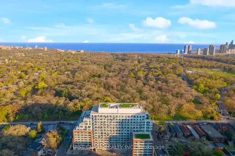 1830 Bloor Street W Toronto ON M6P 0A2