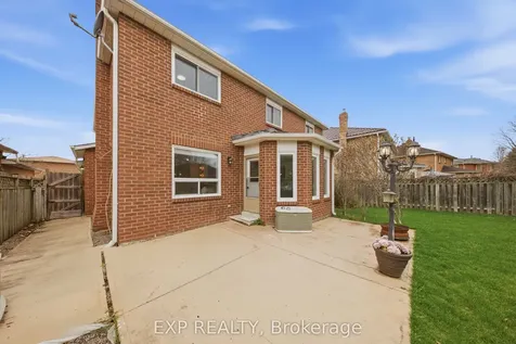 85 Professor's Lake Parkway Brampton ON L6S 4T4