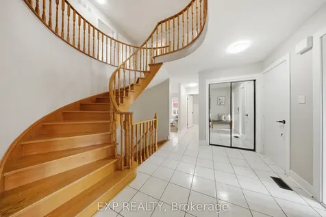 85 Professor's Lake Parkway Brampton ON L6S 4T4