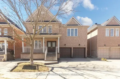 12 Humbolt Crescent Brampton ON L7A 3G7