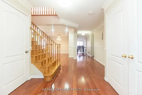 12 Humbolt Crescent Brampton ON L7A 3G7