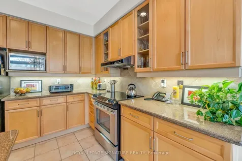 3319 Tacc Drive Mississauga ON L5M 0K4