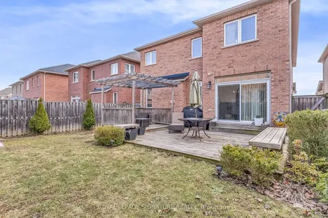 3319 Tacc Drive Mississauga ON L5M 0K4
