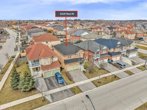 3319 Tacc Drive Mississauga ON L5M 0K4