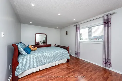 71 Rocky Mountain Crescent Brampton ON L6R 1E7