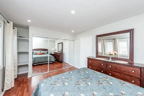 71 Rocky Mountain Crescent Brampton ON L6R 1E7