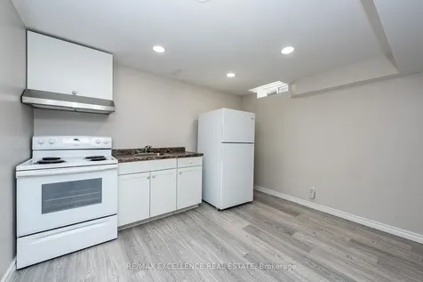 71 Rocky Mountain Crescent Brampton ON L6R 1E7