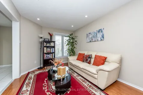 71 Rocky Mountain Crescent Brampton ON L6R 1E7