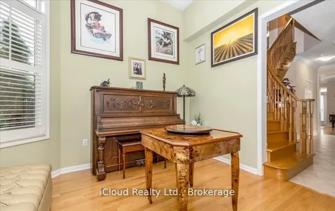625 Laughren Crescent Milton ON L9T 0G6