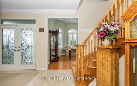 625 Laughren Crescent Milton ON L9T 0G6