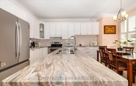 625 Laughren Crescent Milton ON L9T 0G6