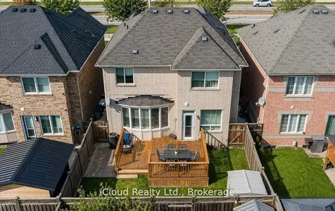 625 Laughren Crescent Milton ON L9T 0G6