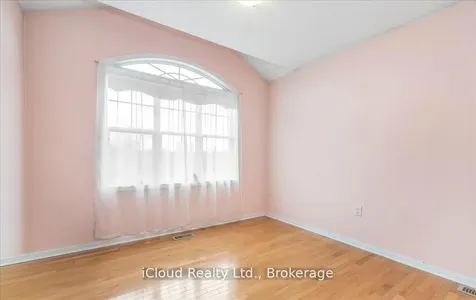 625 Laughren Crescent Milton ON L9T 0G6