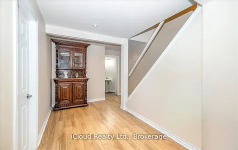 625 Laughren Crescent Milton ON L9T 0G6