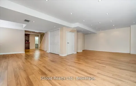 625 Laughren Crescent Milton ON L9T 0G6