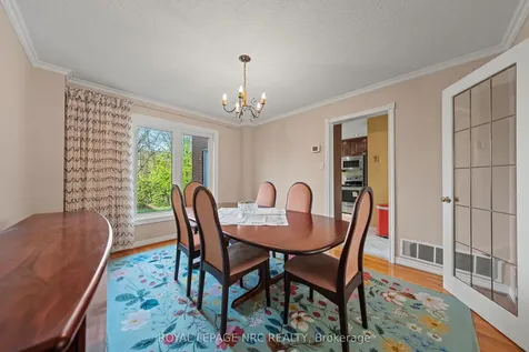 2133 Grand Boulevard Oakville ON L6H 5M3