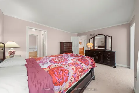 2133 Grand Boulevard Oakville ON L6H 5M3