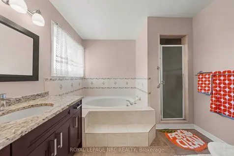 2133 Grand Boulevard Oakville ON L6H 5M3