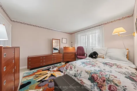 2133 Grand Boulevard Oakville ON L6H 5M3
