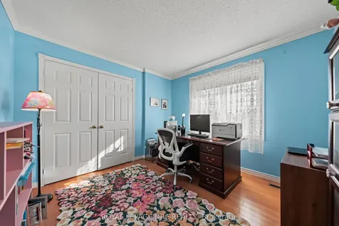 2133 Grand Boulevard Oakville ON L6H 5M3