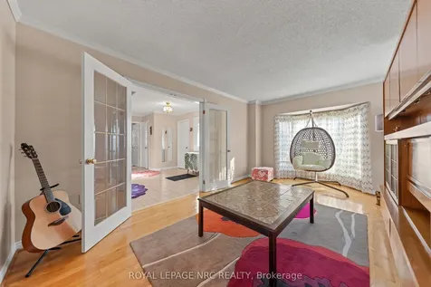 2133 Grand Boulevard Oakville ON L6H 5M3