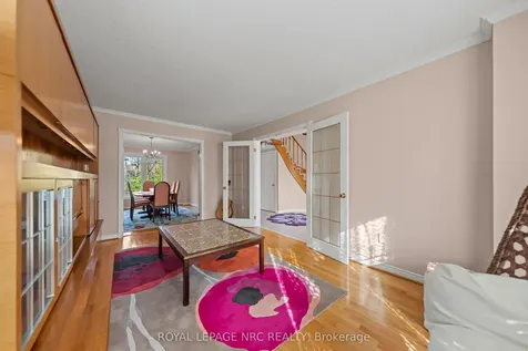 2133 Grand Boulevard Oakville ON L6H 5M3