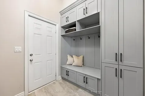 3171 Daniel Way Oakville ON L6H 0V1