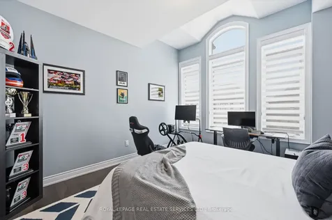 3171 Daniel Way Oakville ON L6H 0V1