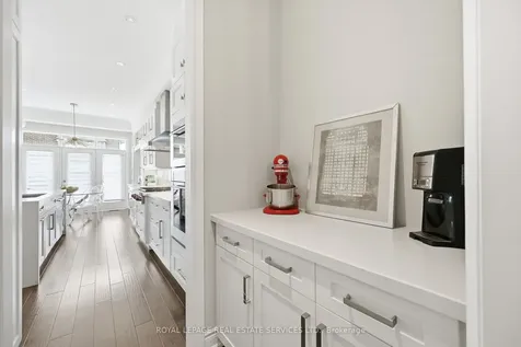 3171 Daniel Way Oakville ON L6H 0V1