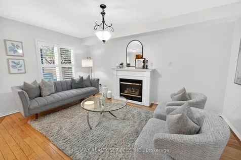 6 Creekwood Drive Brampton ON L7A 1G6
