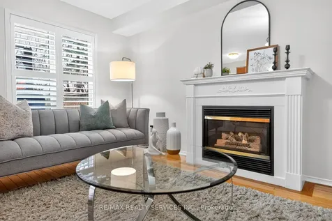 6 Creekwood Drive Brampton ON L7A 1G6