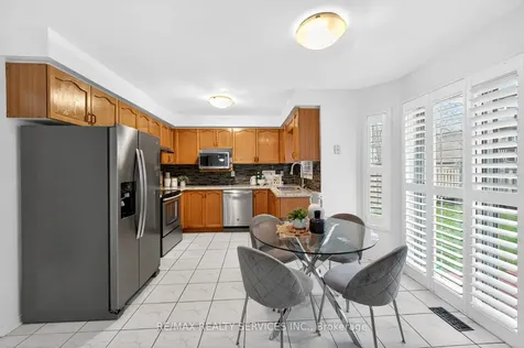 6 Creekwood Drive Brampton ON L7A 1G6