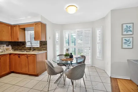 6 Creekwood Drive Brampton ON L7A 1G6