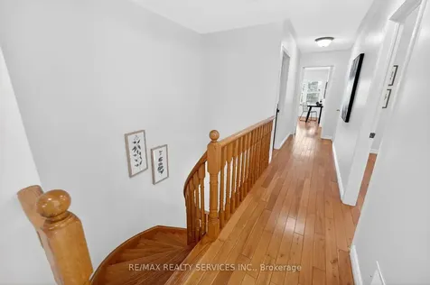 6 Creekwood Drive Brampton ON L7A 1G6